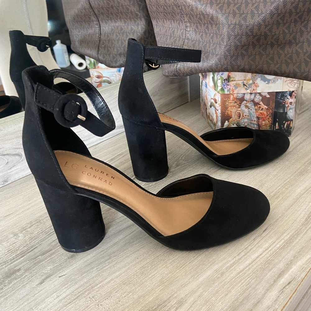 LC Lauren Conrad Black Suede Ankle Strap Heels - Picture 5 of 9
